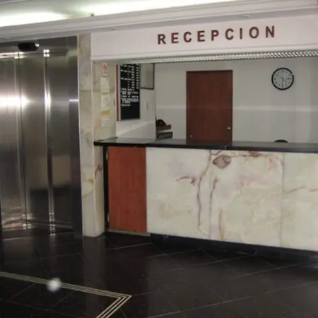 Hotel Dos Naciones