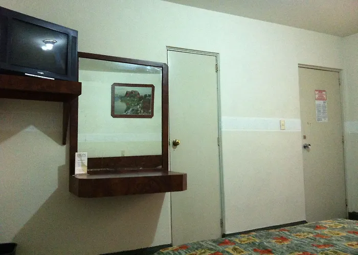 Hotel Dos Naciones