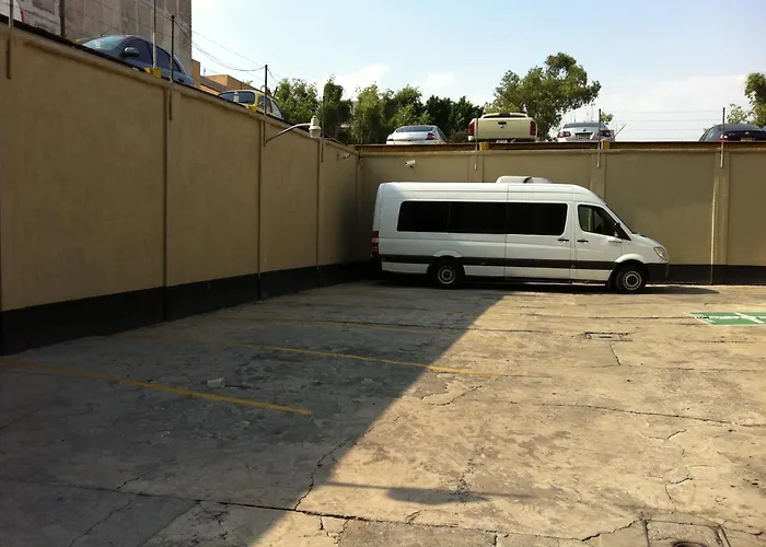Hotel Dos Naciones